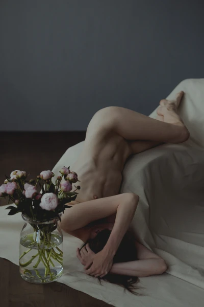 Body & Presence - 29