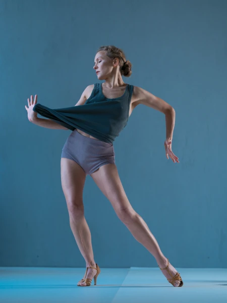 Body & Presence - 01