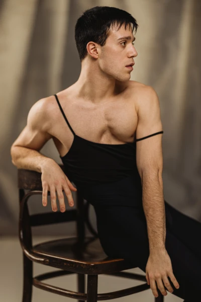 Body & Presence - 28