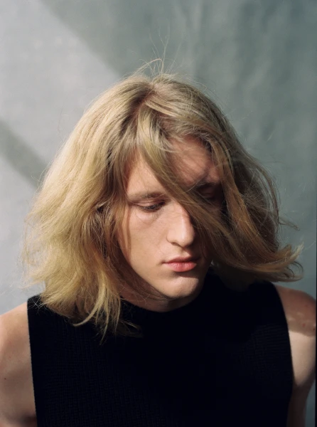 Her Gaze at That - 04