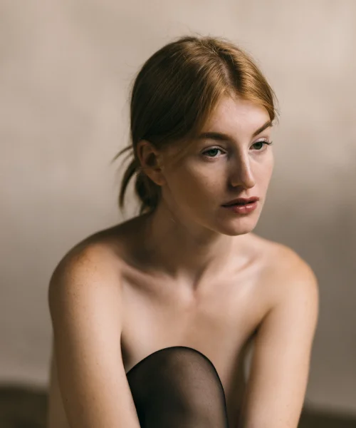 Her Gaze at That